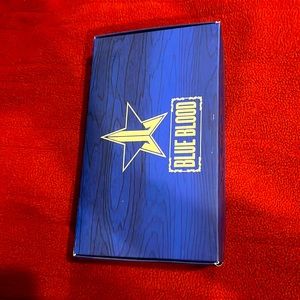 Jeffree Star Blue Blood Eyeshadow Pallet